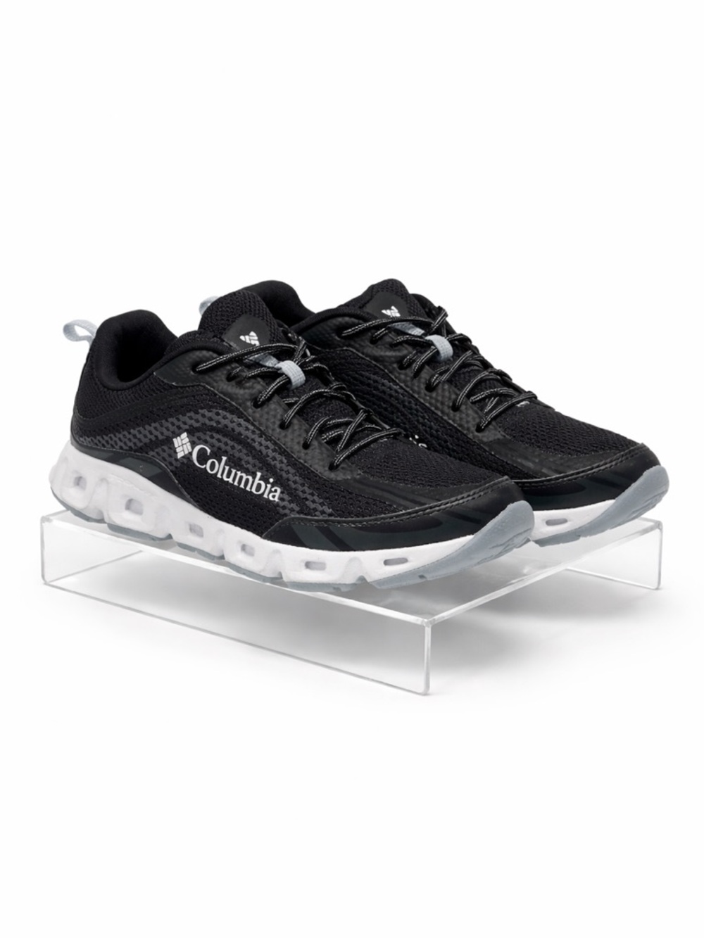 Columbia Black and Gray Athletic Shoes
